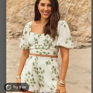 Abercrombie and Fitch Dede and Emily collab  Floral Crinkle Set Size Small
